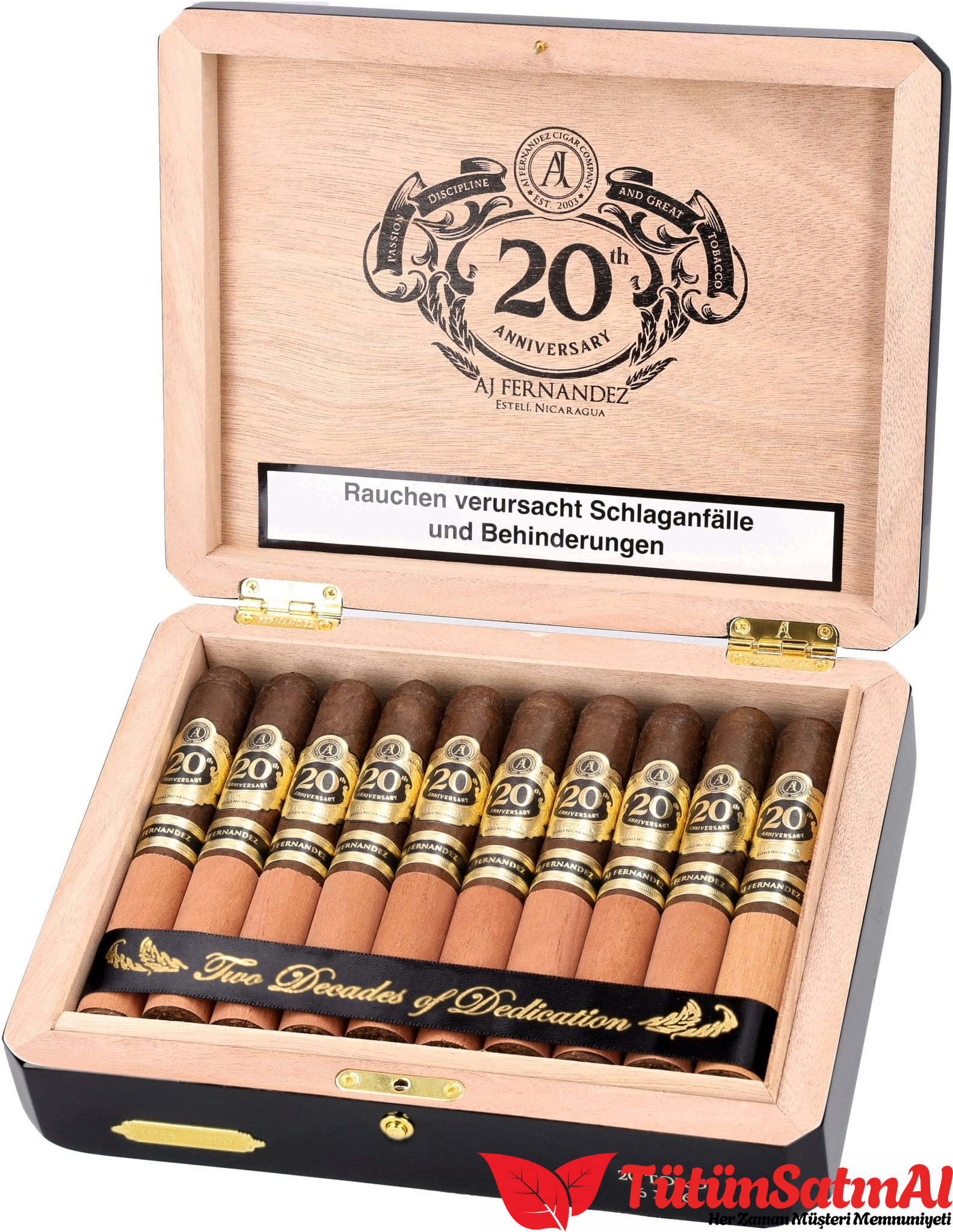 AJ Fernandez 20th Anniversary Toro 20’li Ahşap Kutu 1 AJ Fernandez 20th Anniversary Toro 20’li Ahşap Kutu ürün görseli