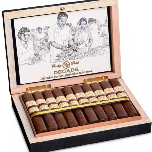 Rocky Patel Decade Robusto Puro – 20’li Kutu ürün görseli