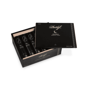 Davidoff Escurio Robusto Tubos 12’li Ahşap Kutu ürün görseli
